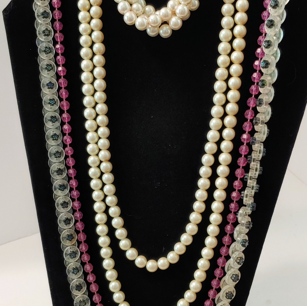 5 Vintage Beaded Necklaces pearl type and others